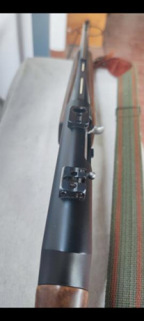 Impecable rifle BROWNING BAR 2 calibre 30-06.
Monturas originales APEL.
Precio 1.000 euros.
No estoy interesado 01