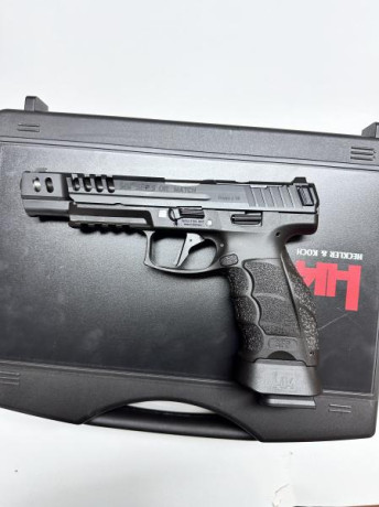 Se vende Hk sfp9 OR en caja original, como nuevo. Solo tiene 300 disparos. Viene con el gatillo cambiado 01