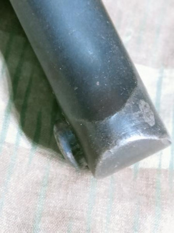 Vendo bayoneta para fusil Mauser Kar 98
la bayoneta no coincide la hoja con la funda, no esta oxidada 131