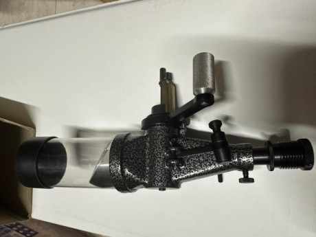 Vendo dosificador de pólvora LYMAN 55. Precio 80€. 01