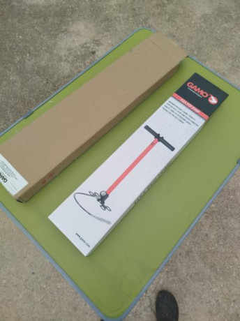 Se vende bomba manual para PCP de la marca Gamo está sin estrenar 
Precio 60 euros
655631490 00