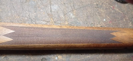 Vendo una culata Timber de madera para rifle Vergara B-14.
Acción corta.
Está rectificada para colocar 10