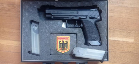 Vendo está magnífica pistola por no utilizar y estar inmerso en otro proyecto.
Calibre 9mm. Estado impecable.
Tres 00