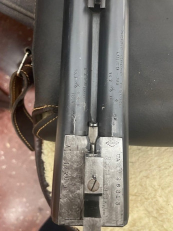 Por dejar la menor vendo mi escopeta Union Armera Mod 216 calibre 12/70, cañones de 71cm de 3* y 1*. Culata 20
