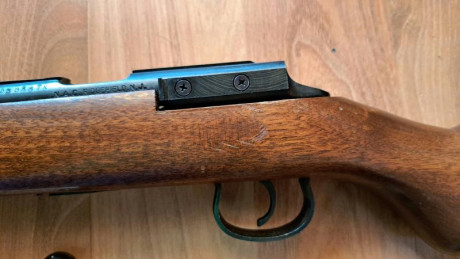 Carabina Frankonia en calibre 22 lr
Ha disasparado poquisimo.no creo que llegue a 100 cartuchos.
La madera 30