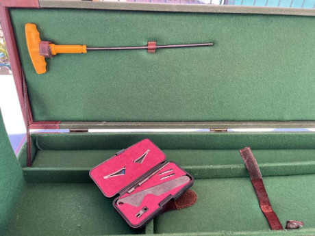Buenas.

Un compañero vende su Kemen KM-4 Trap. Tiene cañón de 76 cm y choques fijos de 2 y 1 estrellas.

El 30