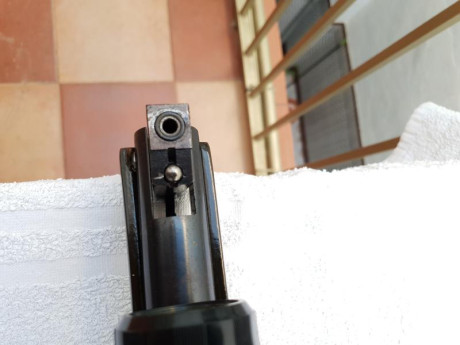 Hola compañeros.pongo a la venta una norica 61 en calibre 5,5mm.esta en buen estado y funcionando perfectamente.tiene 12