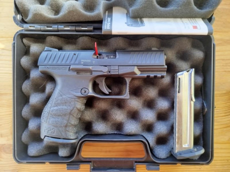   Vendo en Collado Villalba esta Walther PPQ M2 de calibre 22 LR. Funciona muy bien con cualquier munición 00
