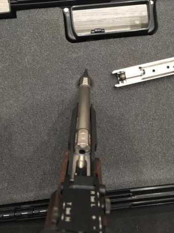 Buenas, por una lesión de mano, hace tres años que no utilizo esta pistola (he hecho las tiradas obligatorias 01