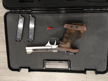 Buenas, por una lesión de mano, hace tres años que no utilizo esta pistola (he hecho las tiradas obligatorias 11