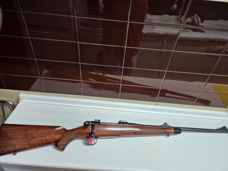 Rifle de cerrojo calibre 7x64 con bases Appel impecable, mejor que nuevo 1150 € envío aparte. 639224860 00