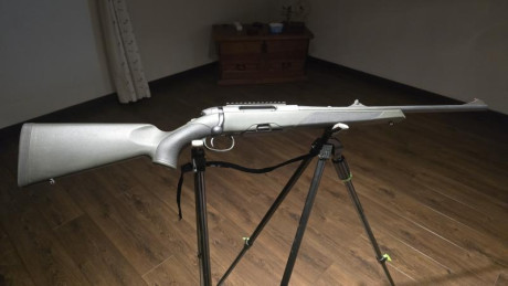 Vendo Steyr Mannlicher CII SX , rifle de calidad con:

-Gatillo al pelo  francés, muy bueno.
-Carril picatinny.
-Miras 02