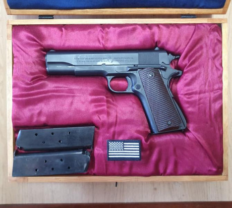 Hola a todos. Vendo esta caja para Colt 1911 o clones. Pido cincuenta ( 50 ) euros más portes. Gracias, 91