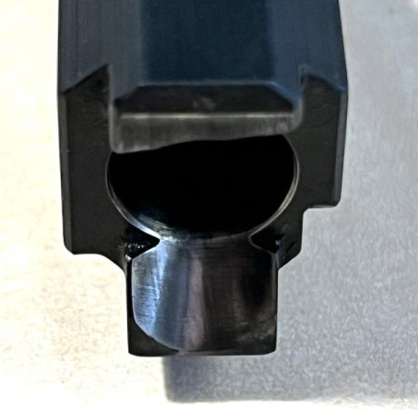 La P99 Compact tiene las mismas características avanzadas de la P99 de tamaño normal, pero con un tamaño 20