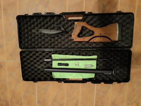 En venta carabina de hunting y de benchrest. Es una Steyr 110 hunting adaptada para realizar benchrest. 00