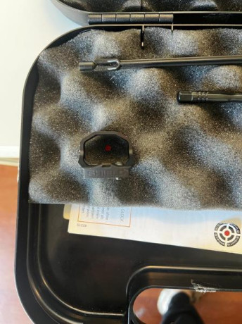 Vendo Glock 34 Gen5 MOS 9MM, guiada en F, con menos de 500 disparos.
La pistola está en Barcelona y se 01