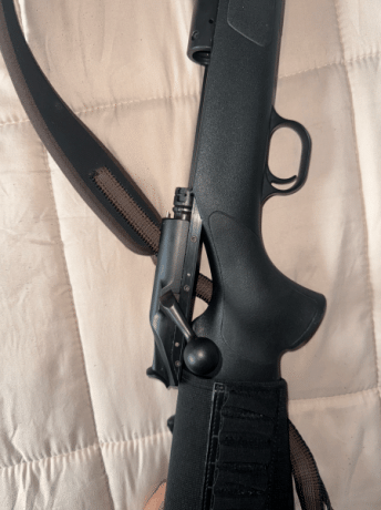 Se vende blaser r93 en calibre 30-06 Springfield en perfecto estado, el rifle esta muy cuidado, balea 12