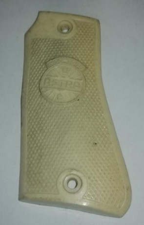 Dispongo de varias cachas originales que voy a ir poniendo en esta sección. Interesados enviar whatsapp 90