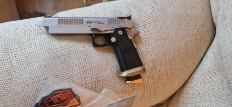 Estado totalmente nueva, no la he usado nunca (solo los disparos de prueba que realizo la armería), es 20