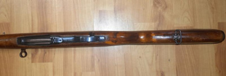 Un amigo vende un fusil Tokarev SVT-40, el arma esta en muy buen estado tanto estético como funcional, 22