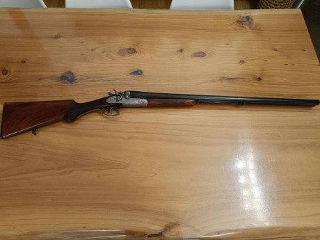 Vendo paralela de perillos, Miguel Larrañaga, hecha a mano.  Calibre 12, cañones de 66cm. Tiene sus señales 02