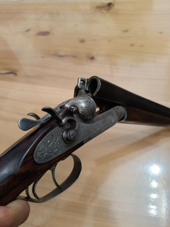 Vendo paralela de perillos, Miguel Larrañaga, hecha a mano.  Calibre 12, cañones de 66cm. Tiene sus señales 01