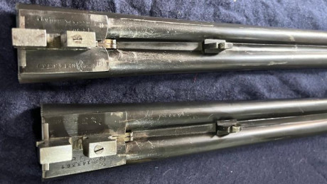 Por exceso de armas, vendo escopeta yuxtapuesta expulsora AYA 117 de 1962 con dos juegos de cañones, de 100