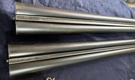 Por exceso de armas, vendo escopeta yuxtapuesta expulsora AYA 117 de 1962 con dos juegos de cañones, de 111