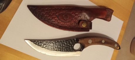 Hola a ver si me podeis aconsejar un cuchillo para desollar sobretodo javalies ya que el cuchillo de toda 60