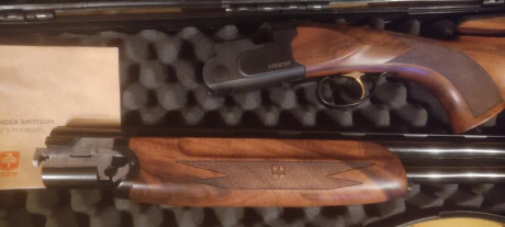 Un saludo foreros. Vendo ATA SP. Bascula acero negro. Cierres tipo Beretta. Cañón de 71 . 5 Choques + 00