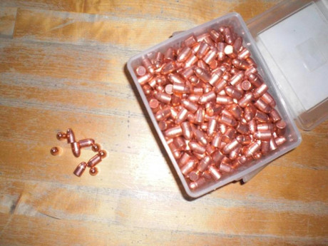 Vendo 1.000 puntas (entran algunas extra) de 9mm .356 145 gn RN cobreadas.
Precio 88 euros. Envío 5 euros. 00