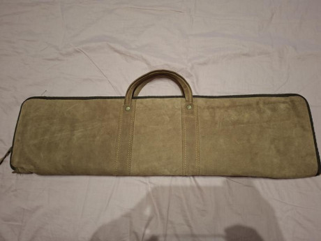 S&W 952 4 pulgadas 9mm acero. Caja original
Rebajado de precio a 300.e
Regalo escopeta zabala dos 30