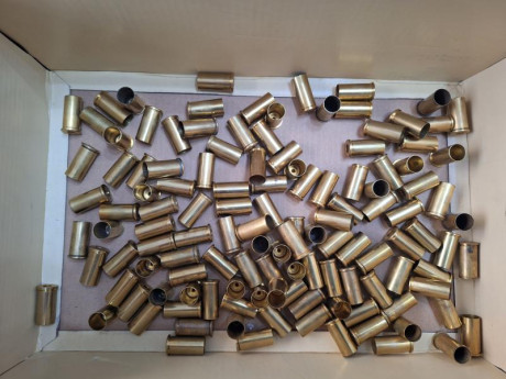 Vendo réplica de revolver 44 Russian de las fabricadas por Uberti. Guiado en F, no tengo los documentos 21