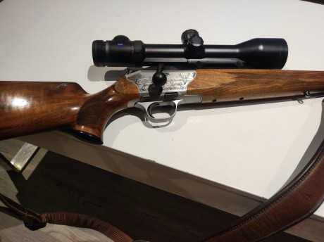 Se vende conjunto perfecto para la caza, Blaser R8 luxus en calibre 338 winchester magnum junto a un Zeis 01