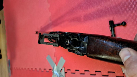 Rifle Enfield en calibre 303 british original
Lleva conmigo 35 años ,no ha disparado mas de 300 disparos 32