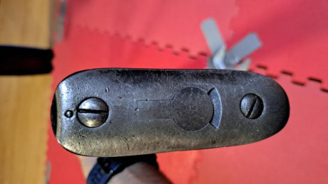 Rifle Enfield en calibre 303 british original
Lleva conmigo 35 años ,no ha disparado mas de 300 disparos 51