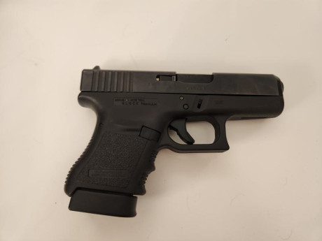 Se vende Glock36. 
Calibre 45ACP
Guiada en F. Se puede ver en Bilbao. 
400Euros. 00