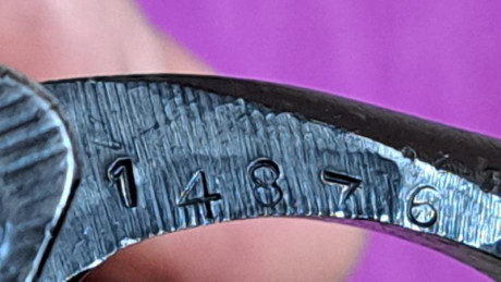 Rifle Enfield en calibre 303 british original
Lleva conmigo 35 años ,no ha disparado mas de 300 disparos 82