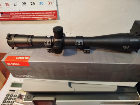 Vendo visor Sightrón SIII 45X45 Competition, comprado el 2023 en armeria Parriego, está en prefecto estado 02