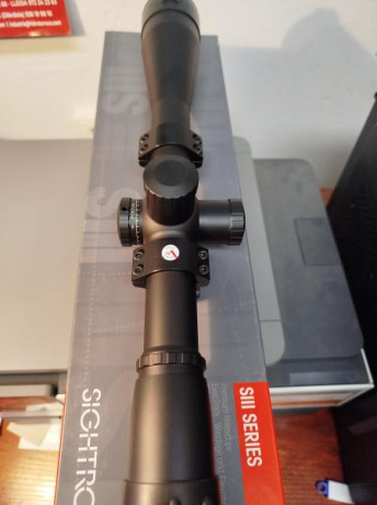 Vendo visor Sightrón SIII 45X45 Competition, comprado el 2023 en armeria Parriego, está en prefecto estado 00