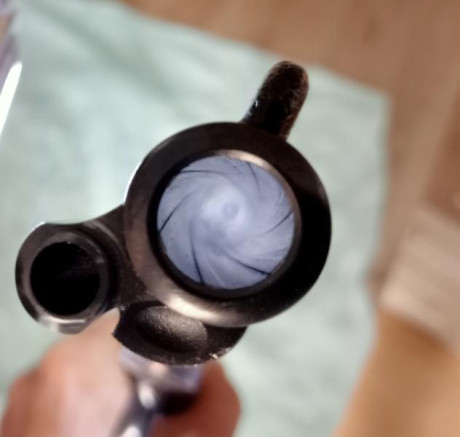 Buenas tardes:Vendo revólver Pietta 1873 45 L.C. de 4 3/4”
 Con sus certificados de Bope y Defensa y guiado 11