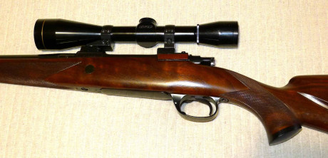 Vendo rifle Santa Barbara calibre .308 terminado por Diego Godoy, con culata de madera de nogal seleccionado 01