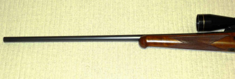 Vendo rifle Santa Barbara calibre .308 terminado por Diego Godoy, con culata de madera de nogal seleccionado 12