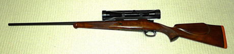 Vendo rifle Santa Barbara calibre .308 terminado por Diego Godoy, con culata de madera de nogal seleccionado 11