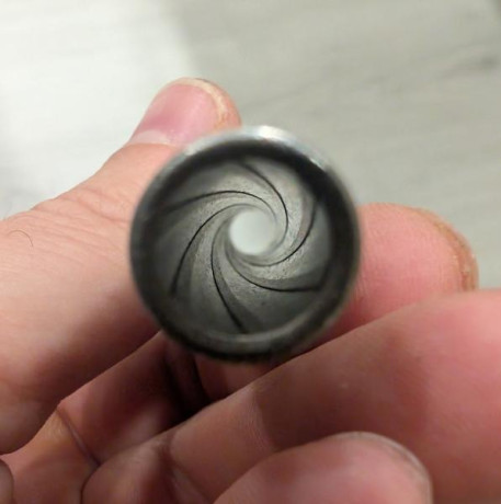 Buenos días para hacer hueco en el cupo de la F pongo a la venta mi Astra 400, es un escaso modelo que 00