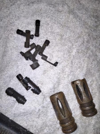 Hola a todos
Pongo a la venta un lote de piezas de CETME A-B-C y mas tarde de CETME L 

Culata CETME A 30