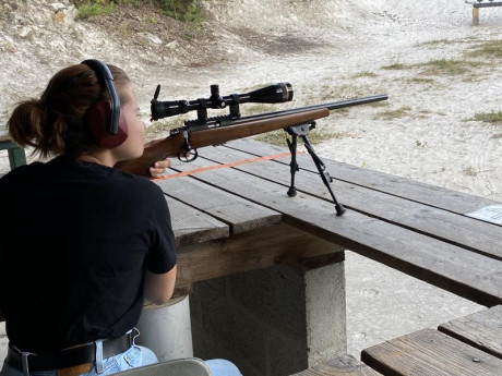 Buenas a todos,

Lo primero, voy a pedir disculpas, porque estoy seguro de que este tema se habrá tratado 81