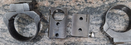 Hola

Un compañero de cuadrilla de caza me pide poner en venta su visor winchester + bases y monturas 11