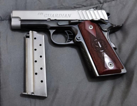 Vendo pistola  STI  Bull Barrel GUARDIAN,  9 mm Parabellum. Preciosa y precisa, apenas usada.
Precio 950 00