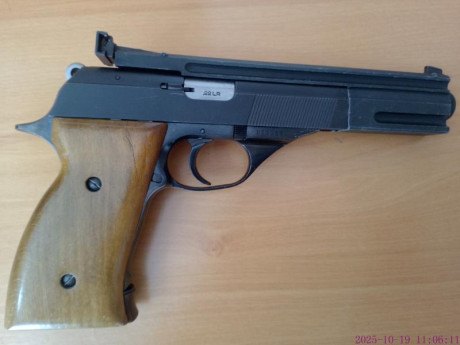 Hola, cambio pistola Astra TS22 en buen estado de conservación por una carabina del .22 LR de mi interés.
Solo 12